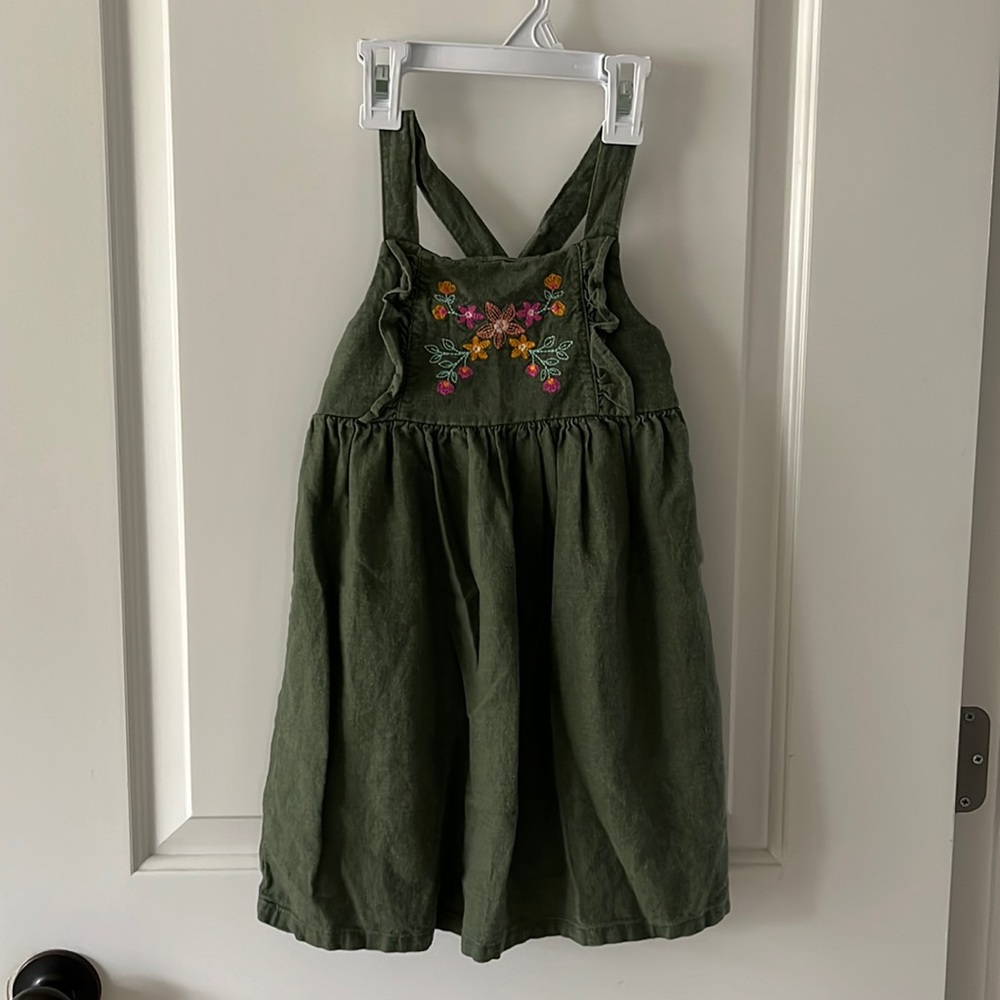 Carter’s 4T Linen embroidered jumper dress